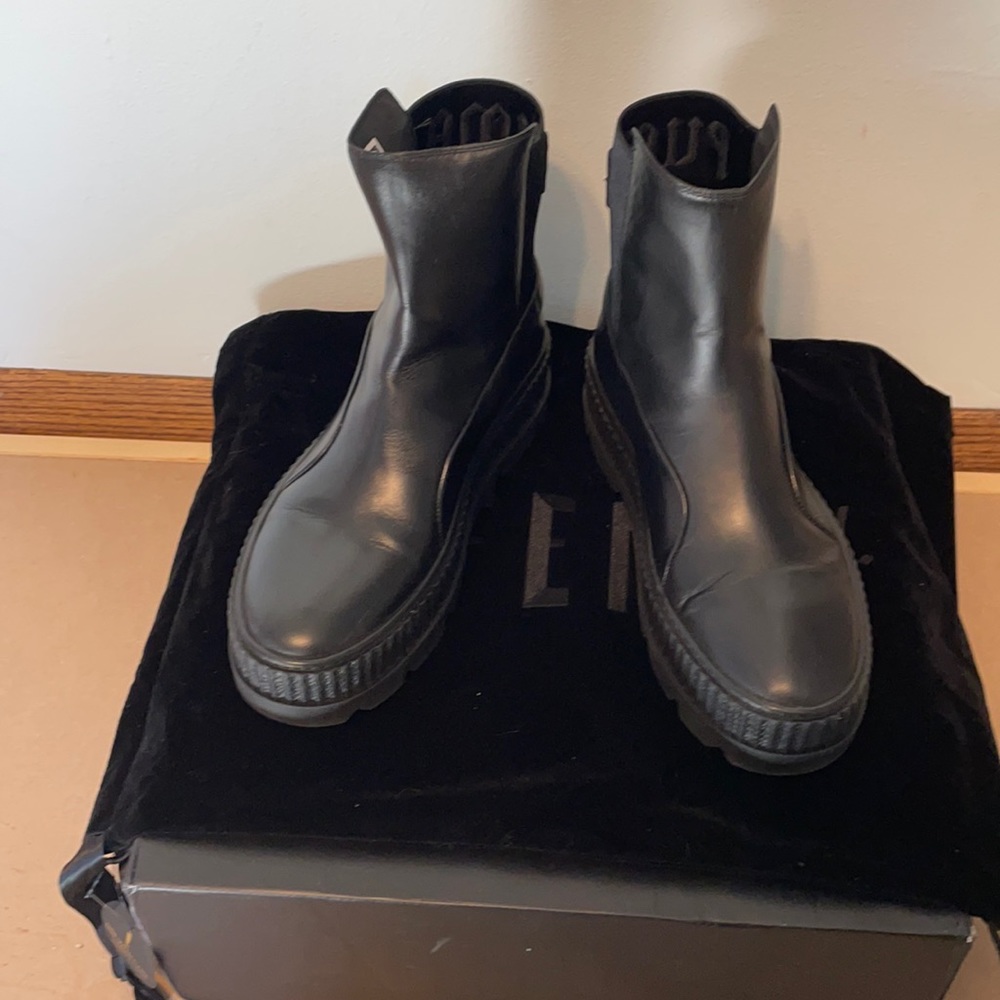 PUMA Fenty by Rihanna. Men’s boots solid black